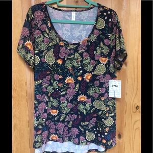 NWT LuLaRoe Classic T large